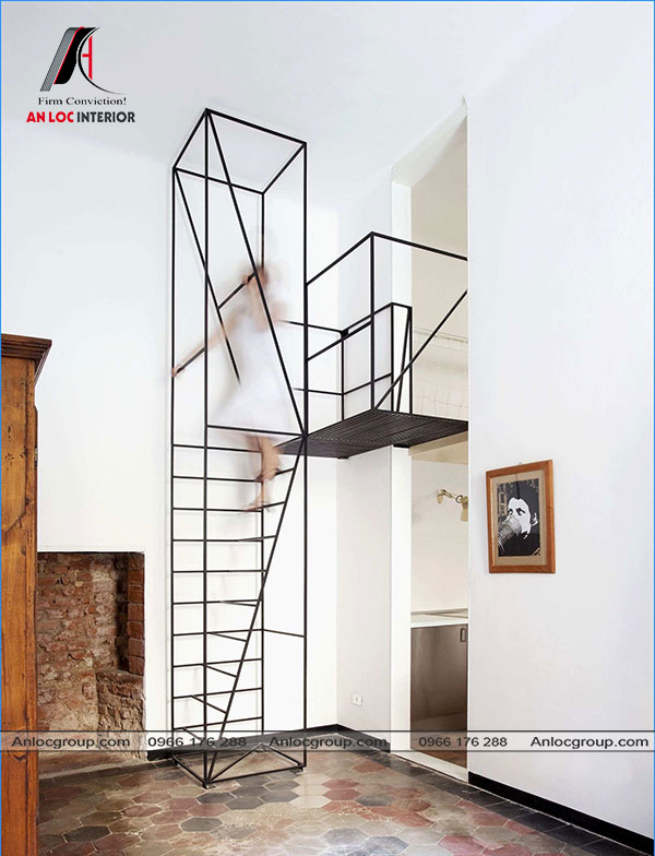Mẫu 19: Mẫu cầu thang sắt hiện đại sử dụng cho nhà có diện tích hạn chế