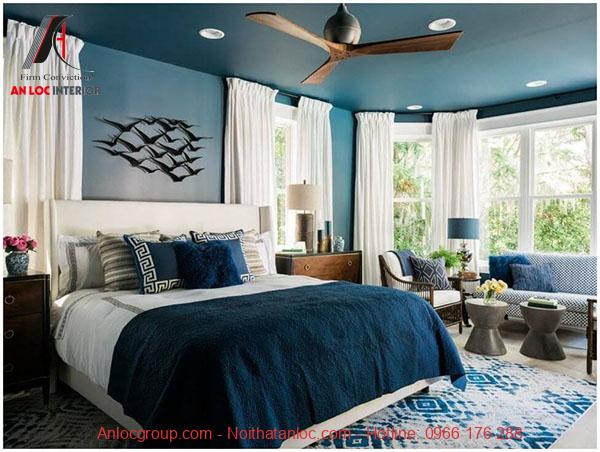 Phòng ngủ đẹp màu xanh dương hợp mệnh Thủy 1982