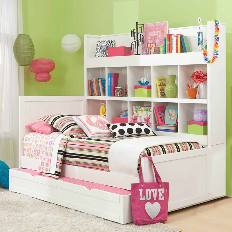 Mẫu 01: Giường ngủ màu trắng kết hợp kệ để sách và trang trí tiện dụng