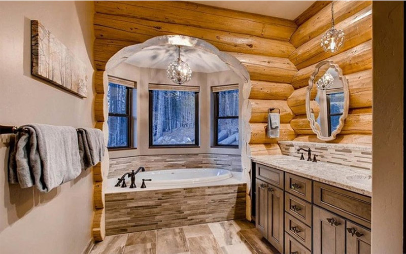 Nhà tắm phong cách Rustic với phần tường bằng các thanh gỗ độc đáo 
